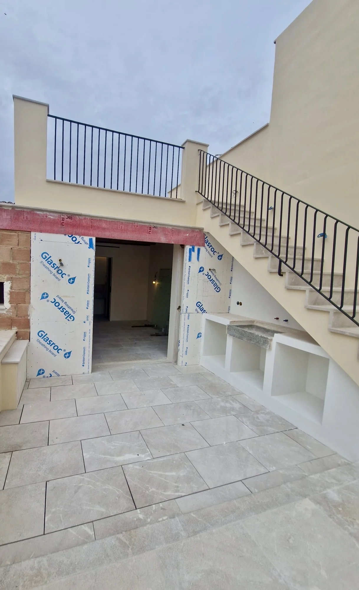 Terraza exterior y solárium